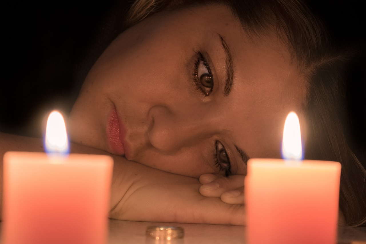 離婚後の生活を支える児童扶養手当の受給条件は？