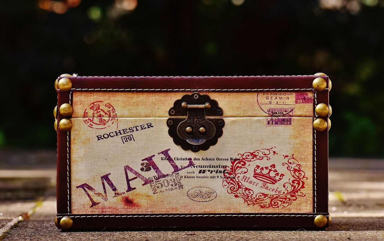 離婚弁護士にメールで相談する際のポイントは？