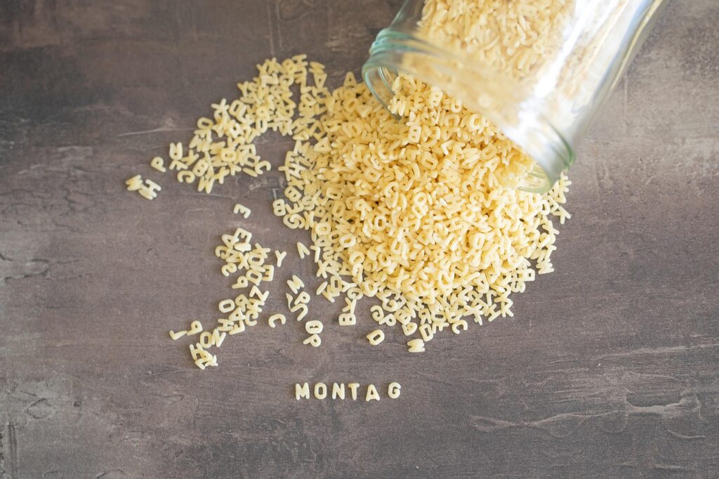 離婚弁護士に平日の夜に相談するメリットとは？